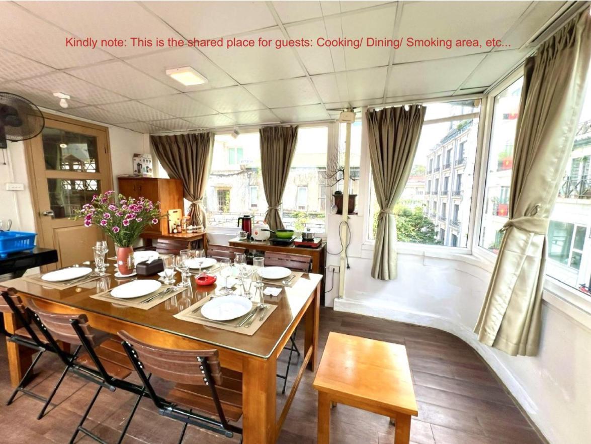 Nice Room Located Right Next To The Old Quarter Can Phong Nhieu Anh Sang Tai Ngay Gan Pho Di Bo Ho Guom 河内 外观 照片